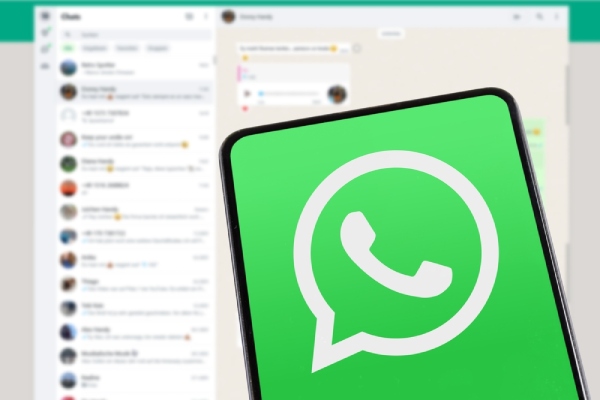 Jak zjistím, s kým můj partner chatuje ve službě WhatsApp?