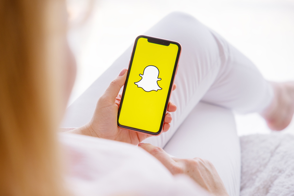 Aplicații care vă permit să citiți mesajele Snapchat ale altor persoane's
